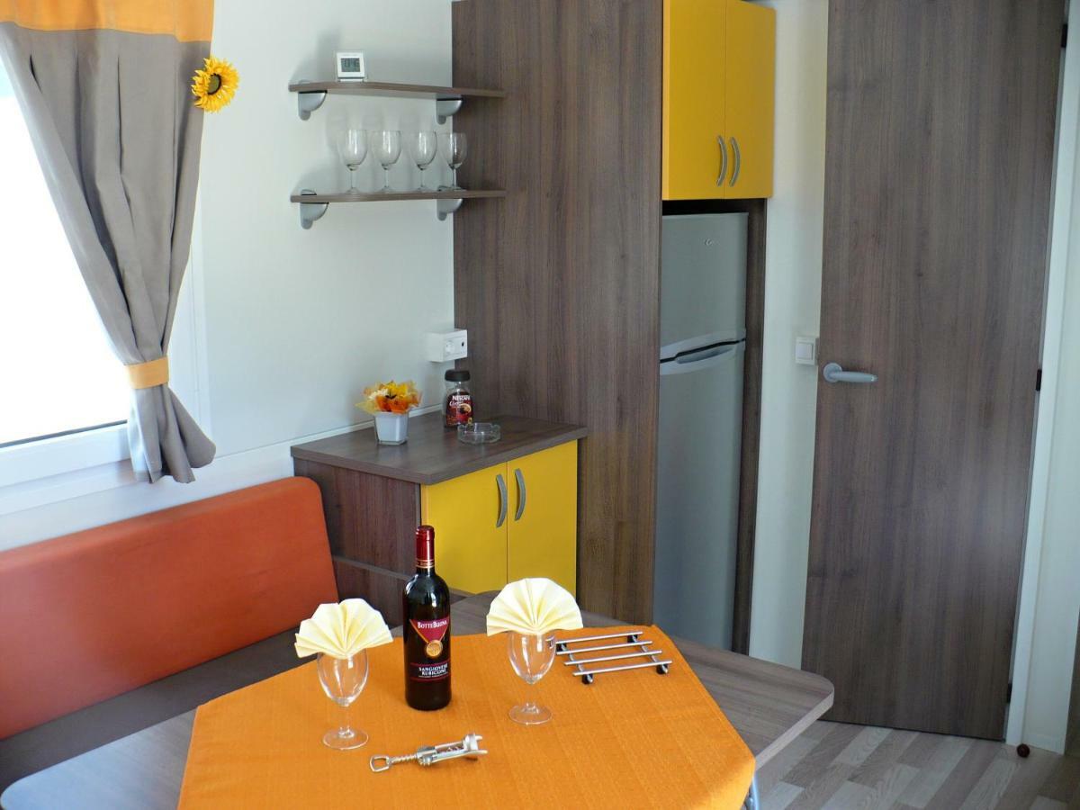Victoria Mobilehome In Solaris Fkk Naturist Camping Resort بوريتش المظهر الخارجي الصورة